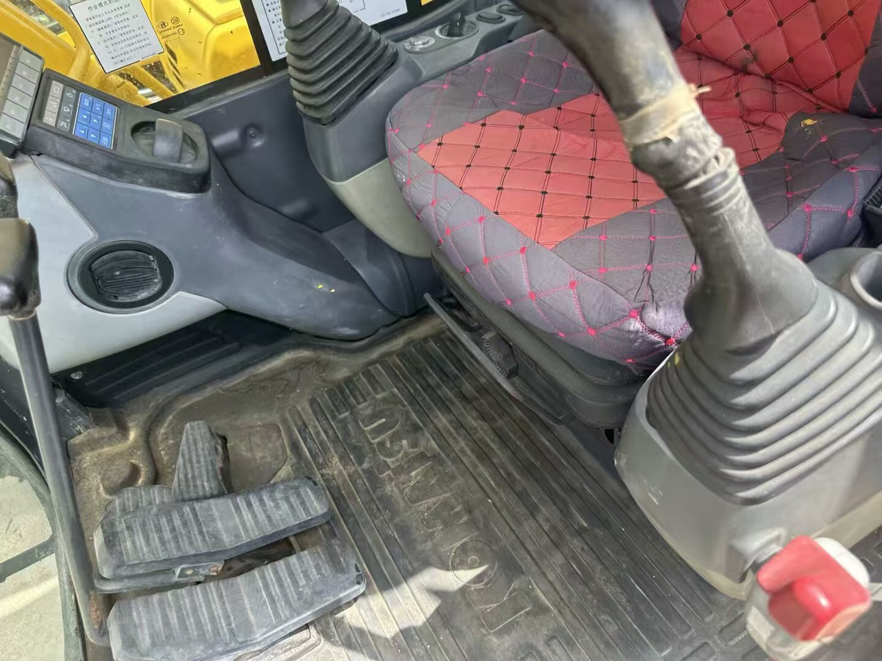 Ερπυστριοφόρος εκσκαφέας KOMATSU 200-8: φωτογραφία 12