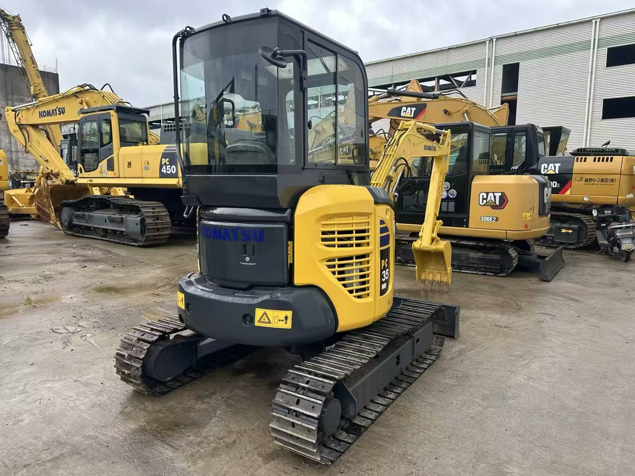 KOMATSU 35MR - Μίνι εκσκαφέας: φωτογραφία 2 KOMATSU 35MR - Μίνι εκσκαφέας: φωτογραφία 2