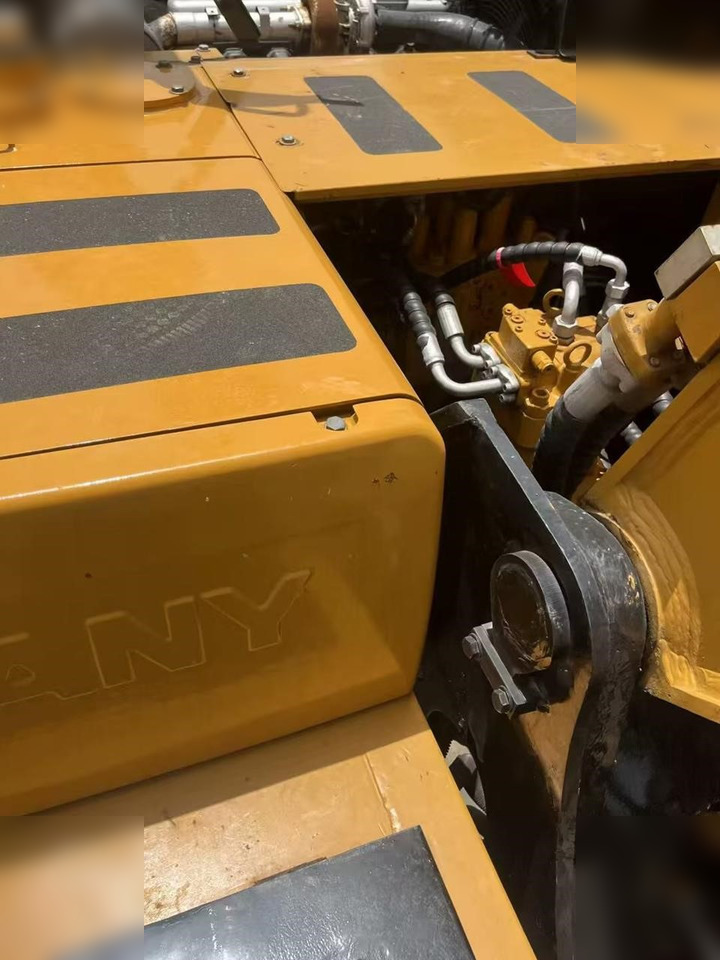 Ερπυστριοφόρος εκσκαφέας SANY SY215C: φωτογραφία 24