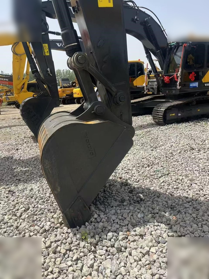 VOLVO EC240 - Ερπυστριοφόρος εκσκαφέας: φωτογραφία 3 VOLVO EC240 - Ερπυστριοφόρος εκσκαφέας: φωτογραφία 3