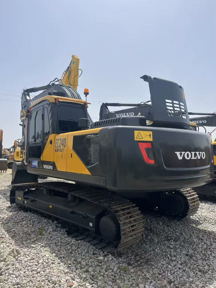 VOLVO EC240 - Εκσκαφέας: φωτογραφία 2 VOLVO EC240 - Εκσκαφέας: φωτογραφία 2