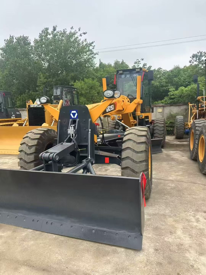 XCMG GR2153 - Γκρέιντερ: φωτογραφία 2 XCMG GR2153 - Γκρέιντερ: φωτογραφία 2
