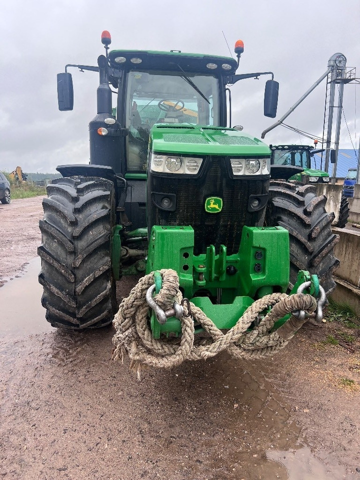 John Deere 8320R - Τρακτέρ: φωτογραφία 2 John Deere 8320R - Τρακτέρ: φωτογραφία 2