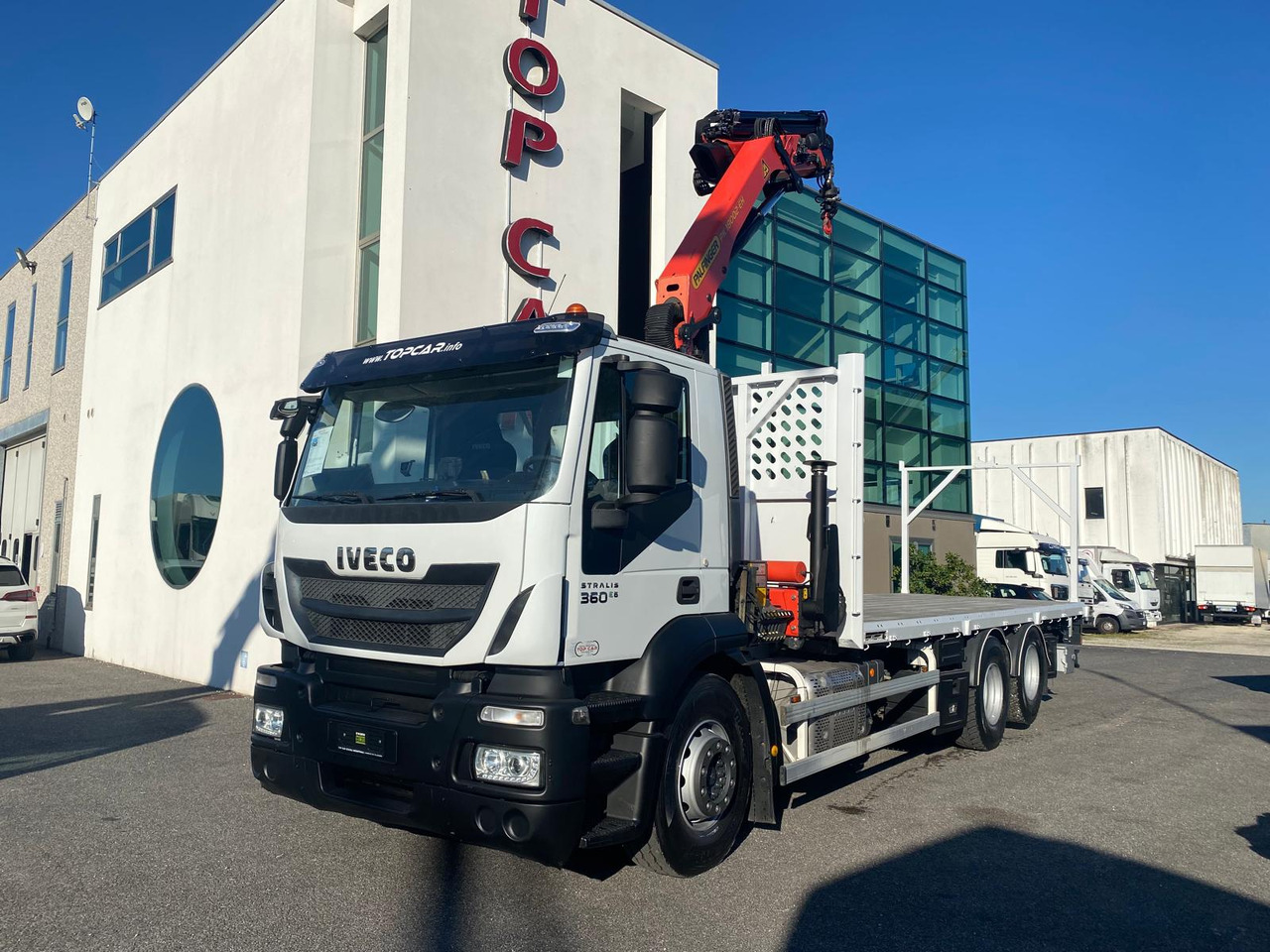 IVECO AD260S36 - Φορτηγό με γερανό: φωτογραφία 2 IVECO AD260S36 - Φορτηγό με γερανό: φωτογραφία 2