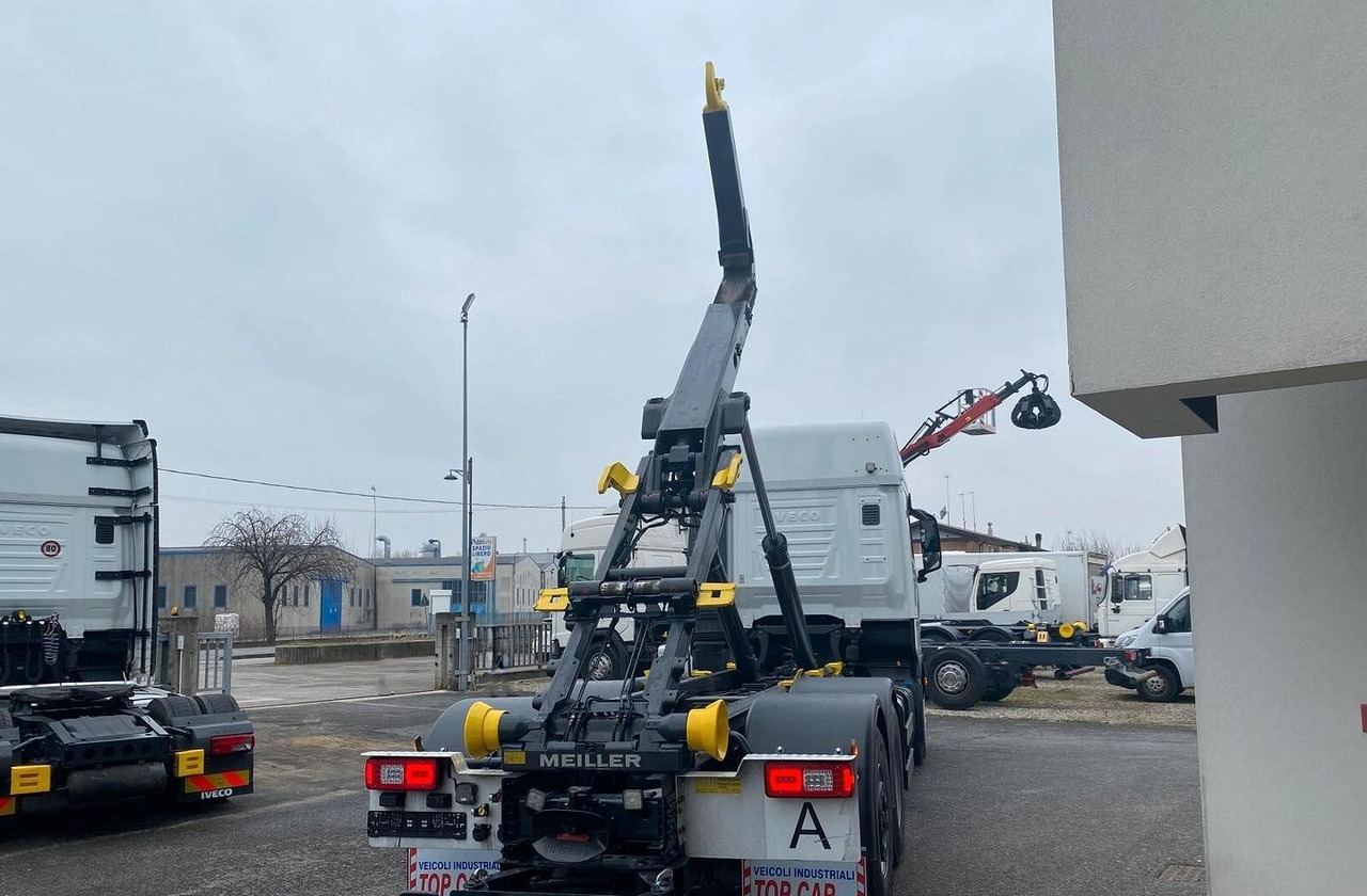 IVECO S-WAY 480 SCARRABILE FULL PNEUMATIC EURO 6 - Φορτηγό φόρτωσης γάντζου: φωτογραφία 5 IVECO S-WAY 480 SCARRABILE FULL PNEUMATIC EURO 6 - Φορτηγό φόρτωσης γάντζου: φωτογραφία 5