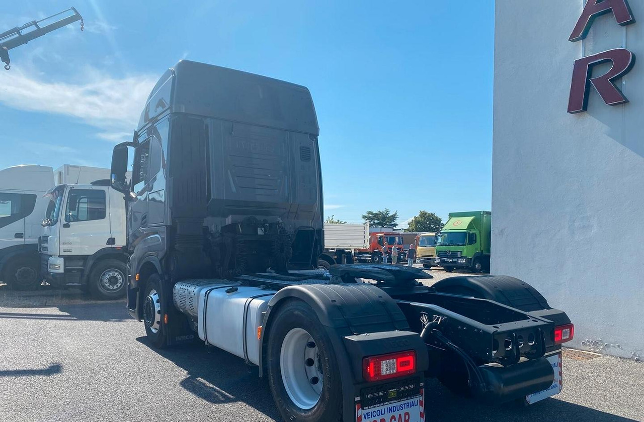 IVECO S-WAY 480 TRATTORE STRADALE FULL PNEUMATICO - Τράκτορας: φωτογραφία 3 IVECO S-WAY 480 TRATTORE STRADALE FULL PNEUMATICO - Τράκτορας: φωτογραφία 3