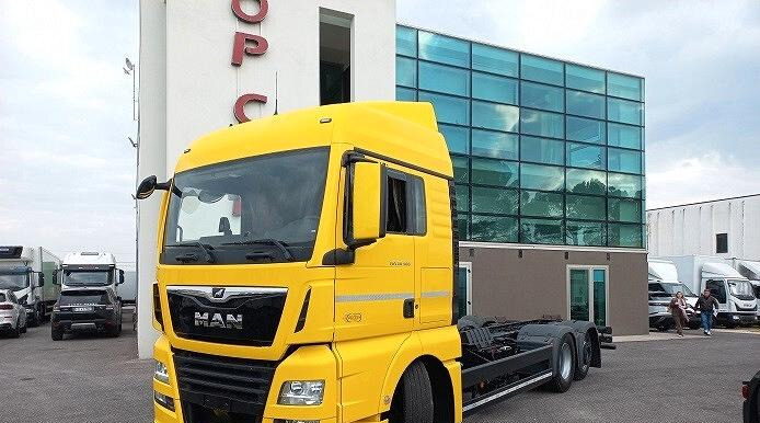 MAN TGX 26.500 EURO 6 2019 A TELAIO FULL OPTIONAL - Φορτηγό σασί: φωτογραφία 2 MAN TGX 26.500 EURO 6 2019 A TELAIO FULL OPTIONAL - Φορτηγό σασί: φωτογραφία 2