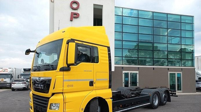 MAN TGX 26.500 EURO 6 2019 A TELAIO FULL OPTIONAL - Φορτηγό σασί: φωτογραφία 1 MAN TGX 26.500 EURO 6 2019 A TELAIO FULL OPTIONAL - Φορτηγό σασί: φωτογραφία 1