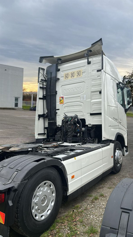 VOLVO fh500 - Τράκτορας: φωτογραφία 3 VOLVO fh500 - Τράκτορας: φωτογραφία 3