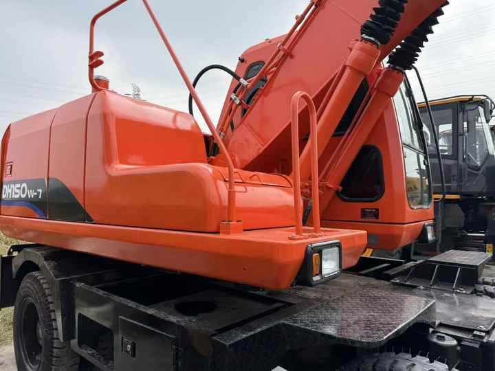 90% Brand New Doosan Brand Dh150w-7 Wheel Excavator in Stock Used Korea Brand Doosan Dh55 Dh60 Dh150 Dh210 Excavator for Sale - Τροχοφόρος εκσκαφέας: φωτογραφία 5 90% Brand New Doosan Brand Dh150w-7 Wheel Excavator in Stock Used Korea Brand Doosan Dh55 Dh60 Dh150 Dh210 Excavator for Sale - Τροχοφόρος εκσκαφέας: φωτογραφία 5
