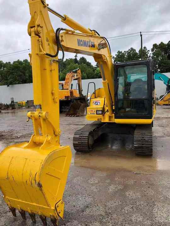 Cheap Used Komatsu PC70-8 Crawler Excavator with High Efficiency Used Heavy Machinery Komatsu PC70-8 Digger Cheap for Sale - Ερπυστριοφόρος εκσκαφέας: φωτογραφία 3 Cheap Used Komatsu PC70-8 Crawler Excavator with High Efficiency Used Heavy Machinery Komatsu PC70-8 Digger Cheap for Sale - Ερπυστριοφόρος εκσκαφέας: φωτογραφία 3