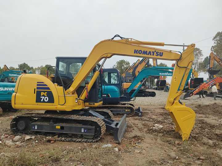 Cheap Used Komatsu PC70-8 Crawler Excavator with High Efficiency Used Heavy Machinery Komatsu PC70-8 Digger Cheap for Sale - Ερπυστριοφόρος εκσκαφέας: φωτογραφία 5 Cheap Used Komatsu PC70-8 Crawler Excavator with High Efficiency Used Heavy Machinery Komatsu PC70-8 Digger Cheap for Sale - Ερπυστριοφόρος εκσκαφέας: φωτογραφία 5