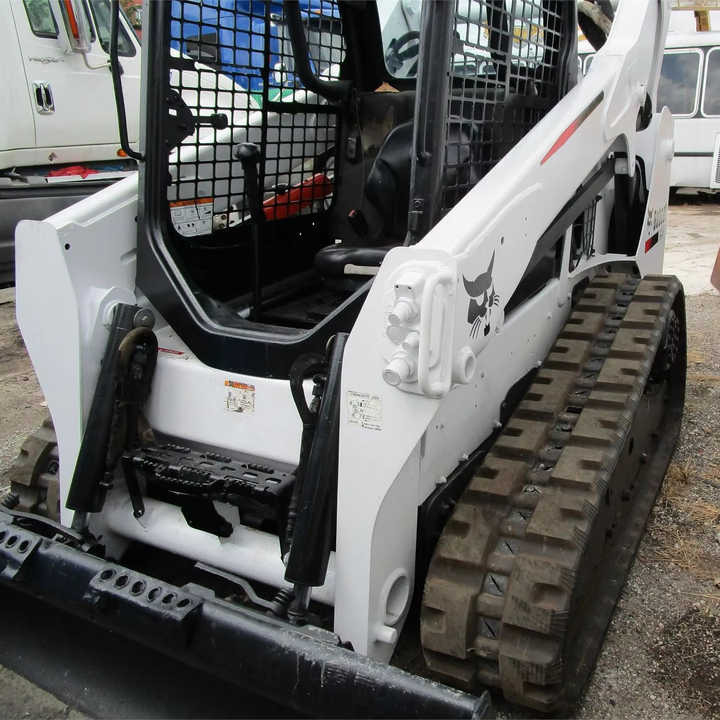 Used Bobcat T590 Used Skid Steer Loader with Good Condition for Sale S160 S185 S300 S330 T590 3T 4T 5T 2T - Φορτωτής πλάγιας ολίσθησης: φωτογραφία 1 Used Bobcat T590 Used Skid Steer Loader with Good Condition for Sale S160 S185 S300 S330 T590 3T 4T 5T 2T - Φορτωτής πλάγιας ολίσθησης: φωτογραφία 1