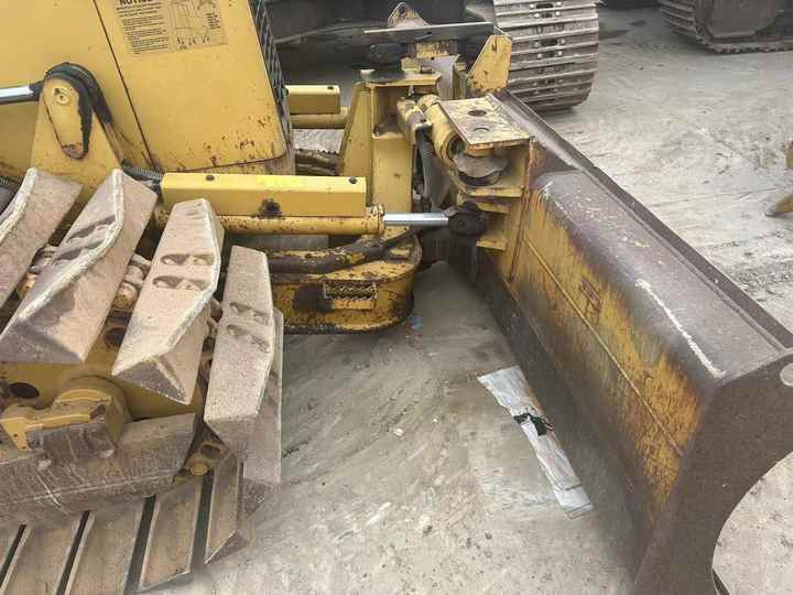 Used Caterpillar CAT D3G Land Road Motor Bulldozer CAT Used Grader Cheap Price for Sale - Μπουλντόζα: φωτογραφία 4 Used Caterpillar CAT D3G Land Road Motor Bulldozer CAT Used Grader Cheap Price for Sale - Μπουλντόζα: φωτογραφία 4