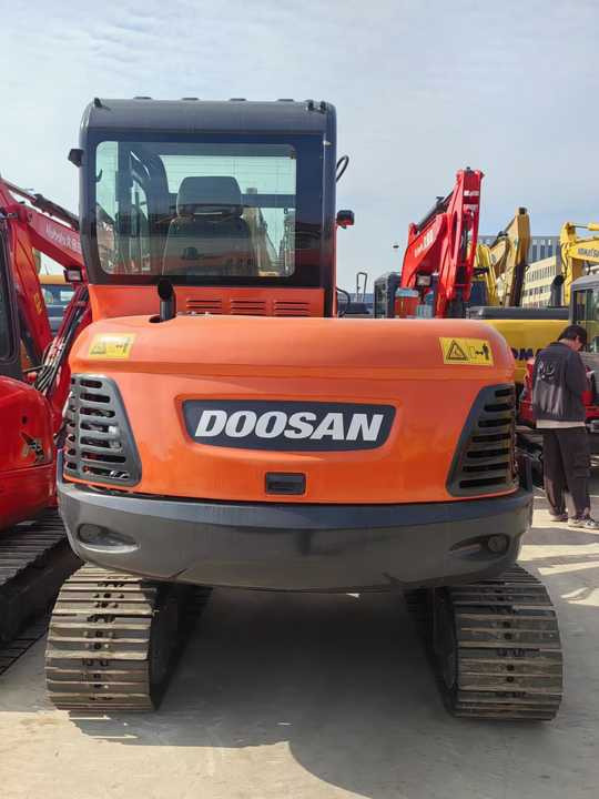Used Doosan Mini Excavator DoOSAN DX60-9 6tons Small Excavator for Sale High Quality Doosan Dx60 70 75 Mini Excavator on Sale - Μίνι εκσκαφέας: φωτογραφία 3 Used Doosan Mini Excavator DoOSAN DX60-9 6tons Small Excavator for Sale High Quality Doosan Dx60 70 75 Mini Excavator on Sale - Μίνι εκσκαφέας: φωτογραφία 3