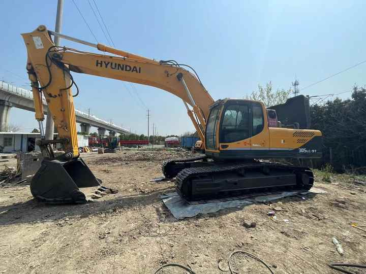 Used HYUNDAI 305LC-9T Crawler Excavator with good performance Hyundai30 tons earthmoving machinery with low price on-sale - Ερπυστριοφόρος εκσκαφέας: φωτογραφία 5 Used HYUNDAI 305LC-9T Crawler Excavator with good performance Hyundai30 tons earthmoving machinery with low price on-sale - Ερπυστριοφόρος εκσκαφέας: φωτογραφία 5