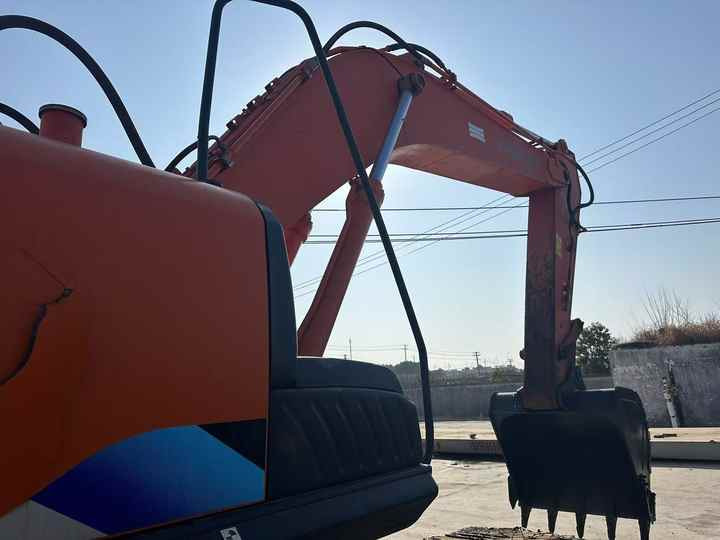 Used Hitachi Zx350H-5G New Model 35ton Excavator Second Hand Machine Popular Brand Japan HITACHI Hydraulic Machinery - Ερπυστριοφόρος εκσκαφέας: φωτογραφία 4 Used Hitachi Zx350H-5G New Model 35ton Excavator Second Hand Machine Popular Brand Japan HITACHI Hydraulic Machinery - Ερπυστριοφόρος εκσκαφέας: φωτογραφία 4