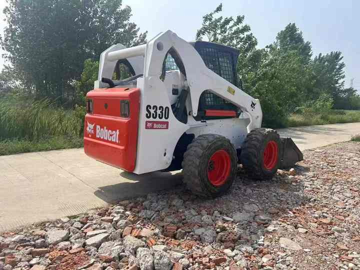Very Low Price American Brand Used Bobcat S330 Skid Steer Loader with Superior Performance for Sale S160/S180/S300 in Stock - Φορτωτής πλάγιας ολίσθησης: φωτογραφία 3 Very Low Price American Brand Used Bobcat S330 Skid Steer Loader with Superior Performance for Sale S160/S180/S300 in Stock - Φορτωτής πλάγιας ολίσθησης: φωτογραφία 3