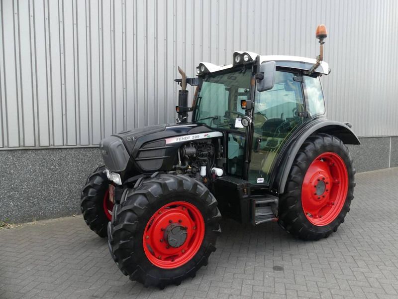 Fendt 209S Vario TMS - Τρακτέρ: φωτογραφία 1 Fendt 209S Vario TMS - Τρακτέρ: φωτογραφία 1