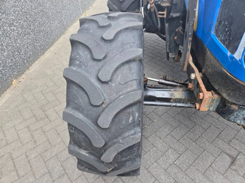 Τρακτέρ New Holland TL 90 A: φωτογραφία 19
