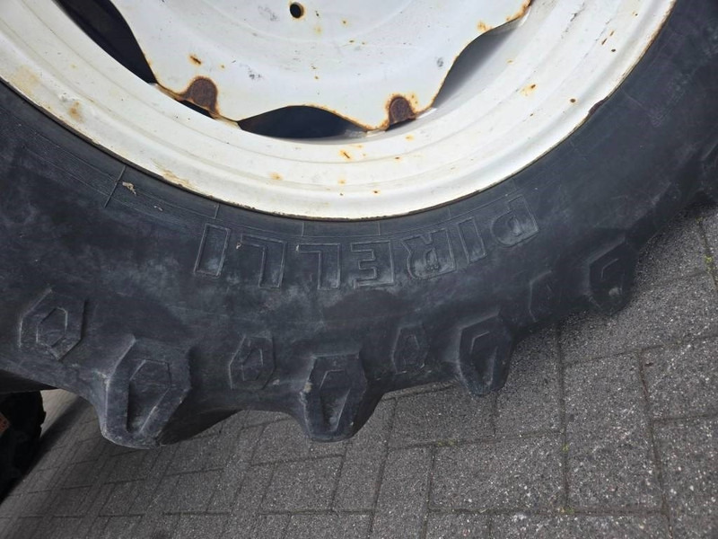 Τρακτέρ New Holland TL 90 A: φωτογραφία 12