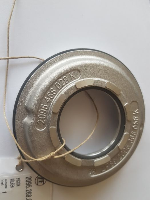 Tłok skrzynia biegów Agrotron Deutz Fahr 2095.268.013 - Κιβώτιο ταχυτήτων και ανταλλακτικά για Γεωργικά μηχανήματα: φωτογραφία 1 Tłok skrzynia biegów Agrotron Deutz Fahr 2095.268.013 - Κιβώτιο ταχυτήτων και ανταλλακτικά για Γεωργικά μηχανήματα: φωτογραφία 1