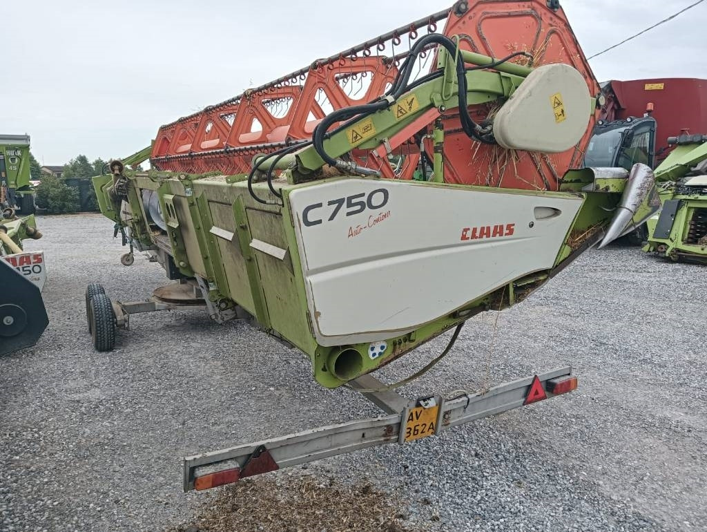 Claas C 750 - Θεριζοαλωνιστική μηχανή - κεφαλή: φωτογραφία 1 Claas C 750 - Θεριζοαλωνιστική μηχανή - κεφαλή: φωτογραφία 1
