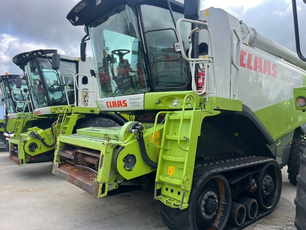 Claas Lexion 560 TT - Θεριζοαλωνιστική μηχανή: φωτογραφία 5 Claas Lexion 560 TT - Θεριζοαλωνιστική μηχανή: φωτογραφία 5