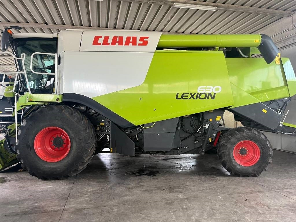 Claas Lexion 630 Montana - Θεριζοαλωνιστική μηχανή: φωτογραφία 1 Claas Lexion 630 Montana - Θεριζοαλωνιστική μηχανή: φωτογραφία 1