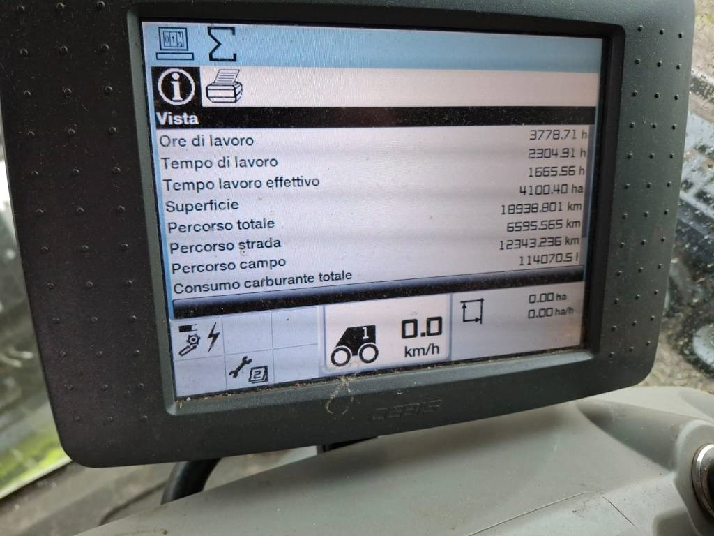 Claas Lexion 740 - Θεριζοαλωνιστική μηχανή: φωτογραφία 2 Claas Lexion 740 - Θεριζοαλωνιστική μηχανή: φωτογραφία 2