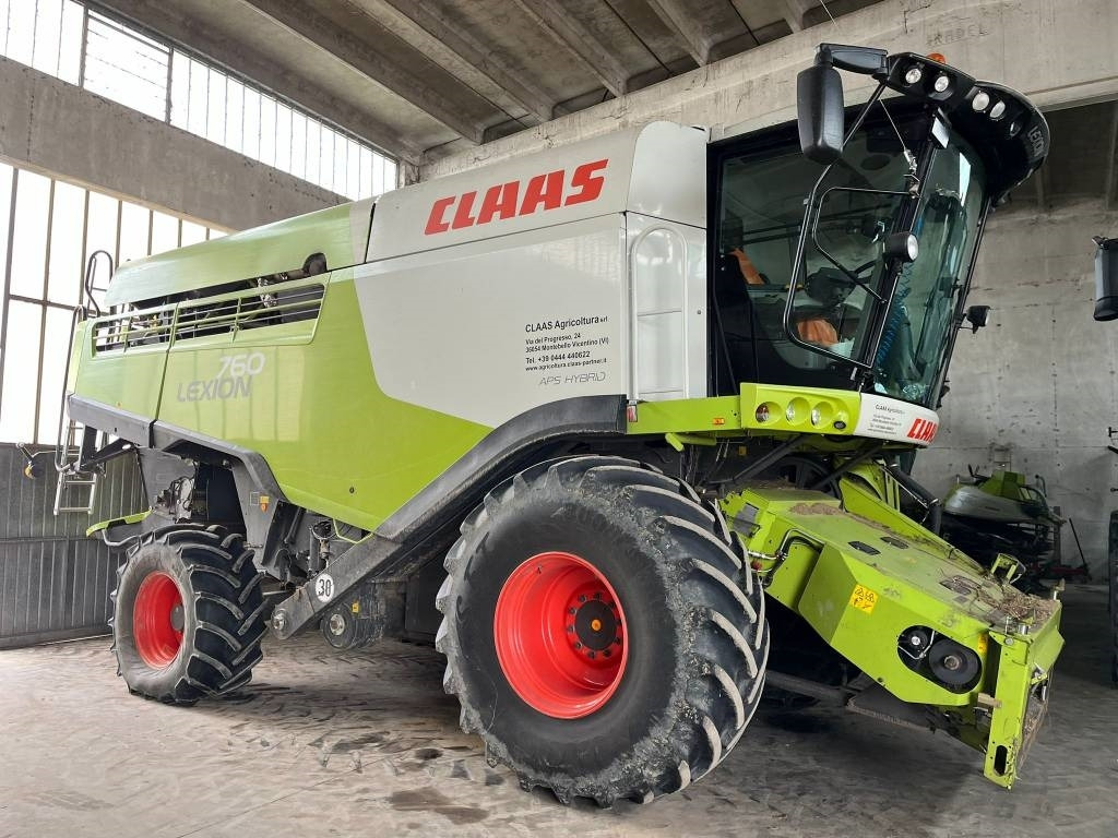 Claas Lexion 760 - Θεριζοαλωνιστική μηχανή: φωτογραφία 1 Claas Lexion 760 - Θεριζοαλωνιστική μηχανή: φωτογραφία 1