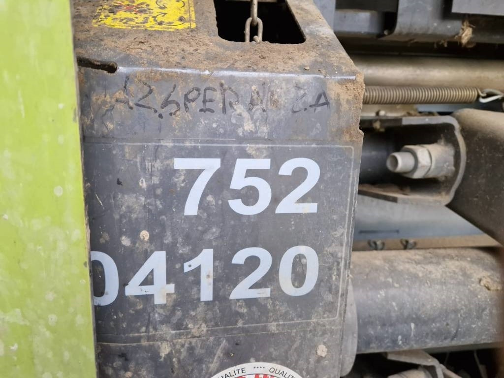 Claas VARIANT 380 PRO RF - Χορτοδετική μηχανή στρόγγυλης μπάλας: φωτογραφία 2 Claas VARIANT 380 PRO RF - Χορτοδετική μηχανή στρόγγυλης μπάλας: φωτογραφία 2