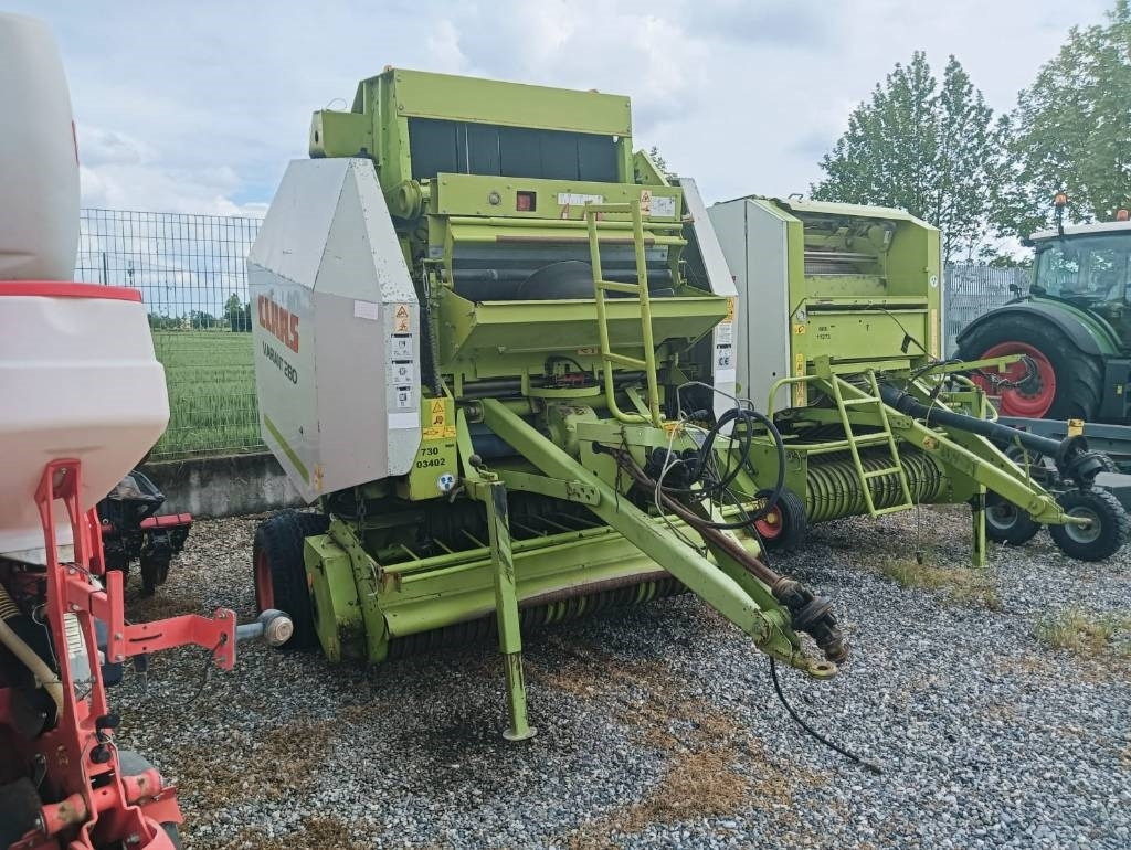 Claas Variant 280 - Χορτοδετική μηχανή στρόγγυλης μπάλας: φωτογραφία 1 Claas Variant 280 - Χορτοδετική μηχανή στρόγγυλης μπάλας: φωτογραφία 1