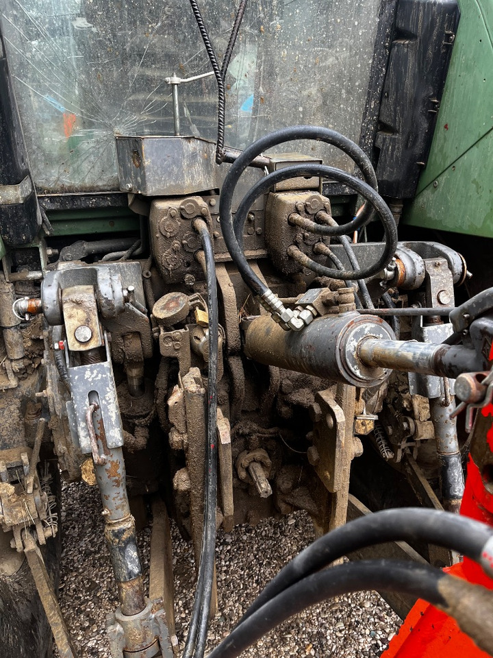 FENDT 926 VARIO - Τρακτέρ: φωτογραφία 5 FENDT 926 VARIO - Τρακτέρ: φωτογραφία 5