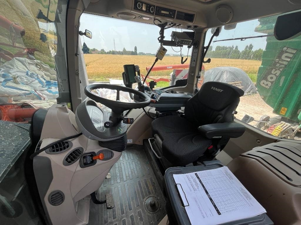 Fendt 722 Vario SCR Profi - Τρακτέρ: φωτογραφία 5 Fendt 722 Vario SCR Profi - Τρακτέρ: φωτογραφία 5