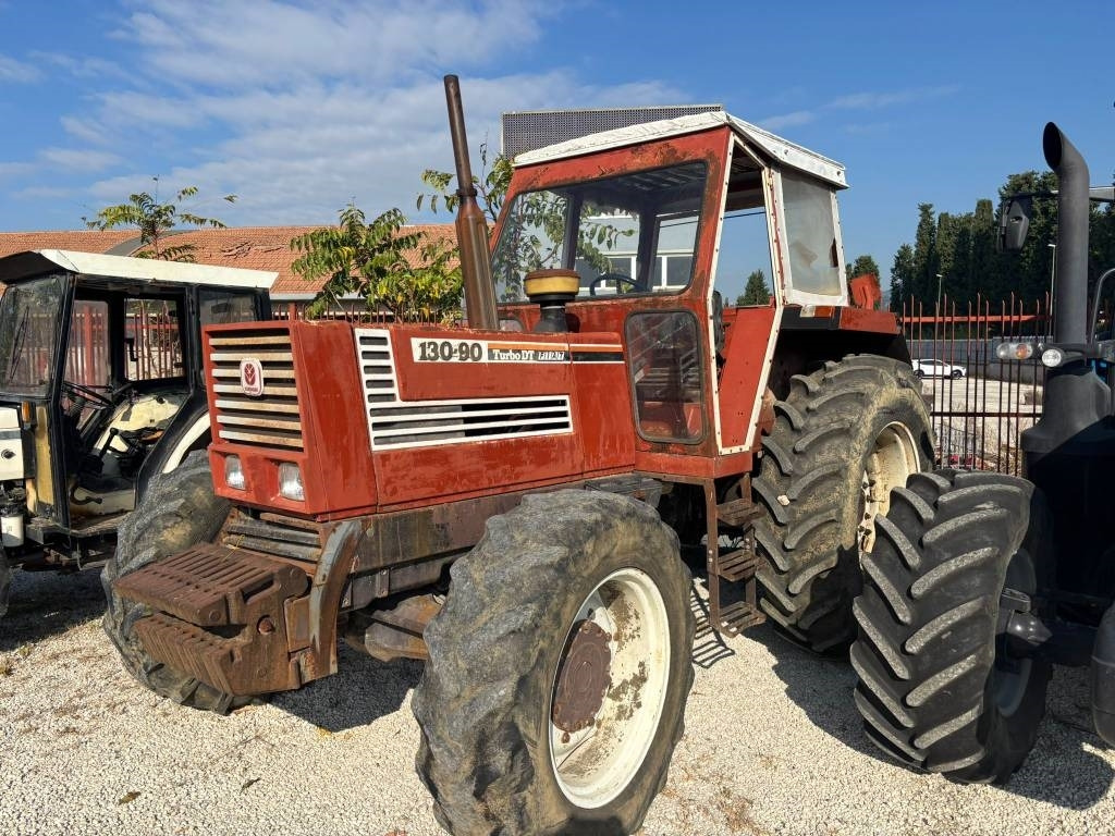 Fiatagri 130/90 DT - Τρακτέρ: φωτογραφία 2 Fiatagri 130/90 DT - Τρακτέρ: φωτογραφία 2