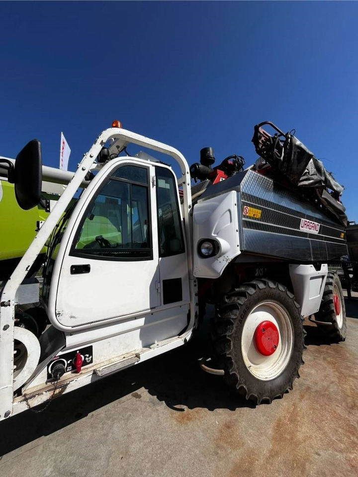 Μηχανηματα λιπάσματα Finotto E170: φωτογραφία 6 Μηχανηματα λιπάσματα Finotto E170: φωτογραφία 6