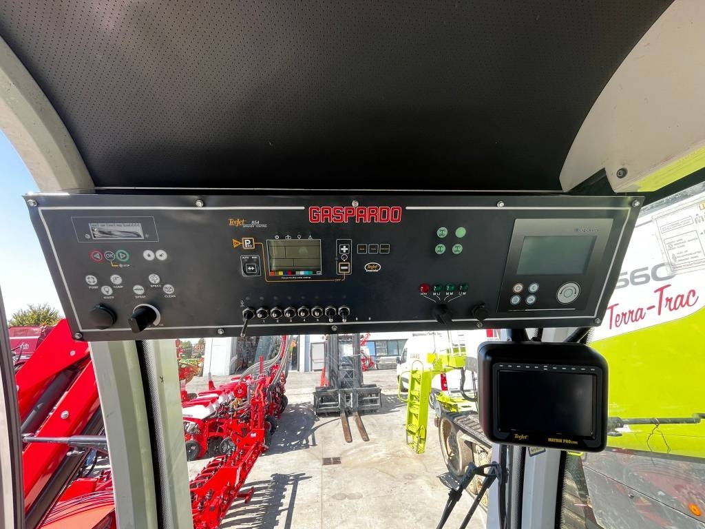 Finotto E170 - Μηχανηματα λιπάσματα: φωτογραφία 5 Finotto E170 - Μηχανηματα λιπάσματα: φωτογραφία 5