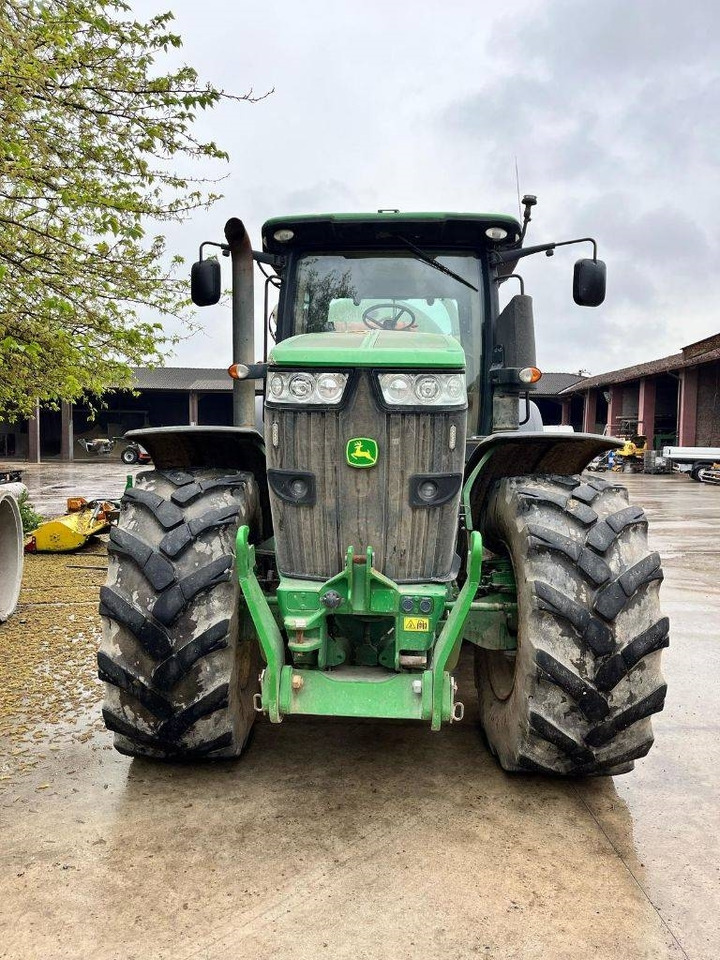 Τρακτέρ John Deere 7230 R: φωτογραφία 1