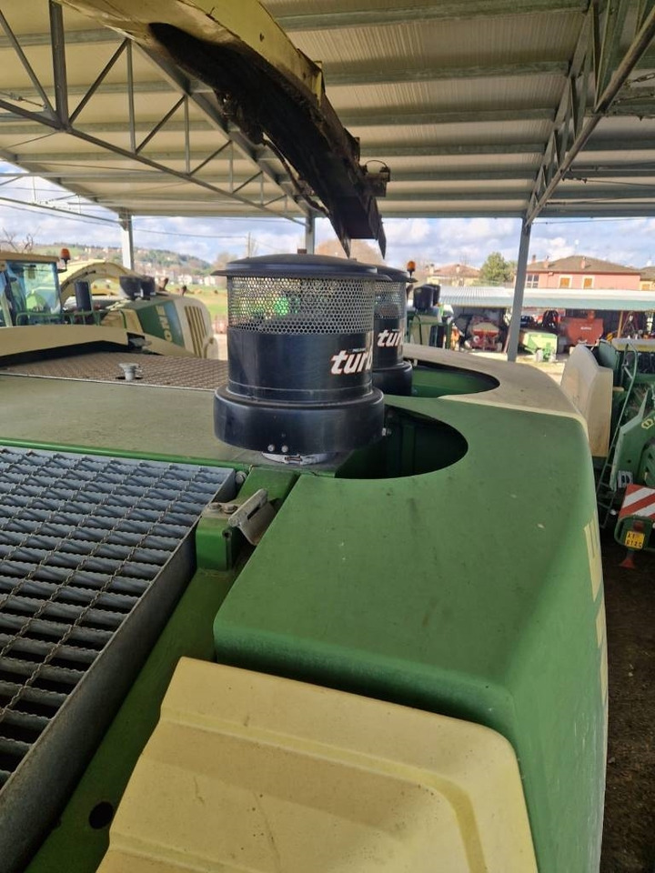 Krone Big X 800 - Ενσιρωτική μηχανή: φωτογραφία 4 Krone Big X 800 - Ενσιρωτική μηχανή: φωτογραφία 4