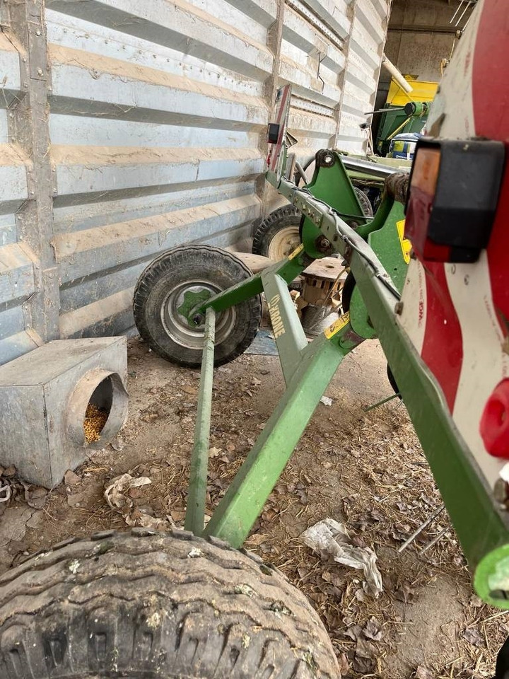 Krone KWT 882 - Χορτοσυλλέκτης: φωτογραφία 2 Krone KWT 882 - Χορτοσυλλέκτης: φωτογραφία 2