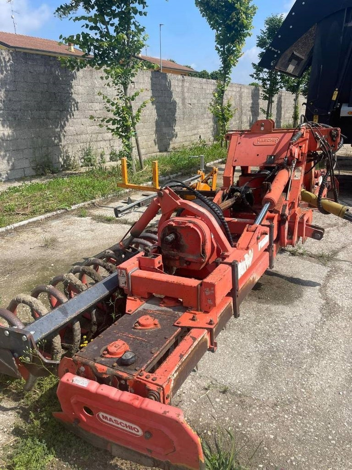 Maschio Aquila 5000 - Σβολοκόπτης: φωτογραφία 1 Maschio Aquila 5000 - Σβολοκόπτης: φωτογραφία 1