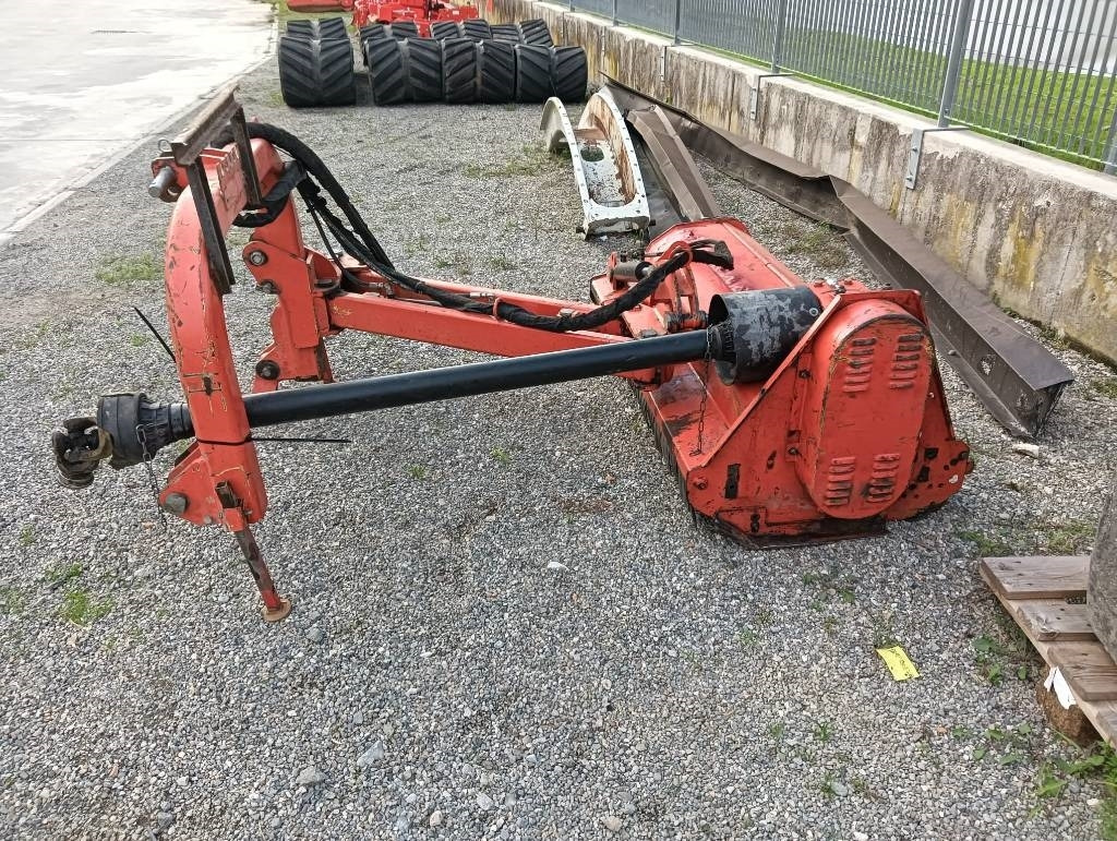 Maschio Giraffa 160 - Καταστροφέας: φωτογραφία 3 Maschio Giraffa 160 - Καταστροφέας: φωτογραφία 3