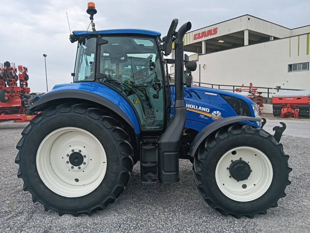 Τρακτέρ New Holland T 5.120: φωτογραφία 8