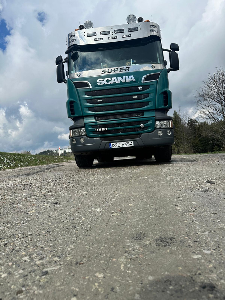SCANIA R620 - Φορτηγό ξυλείας, Φορτηγό με γερανό: φωτογραφία 1 SCANIA R620 - Φορτηγό ξυλείας, Φορτηγό με γερανό: φωτογραφία 1