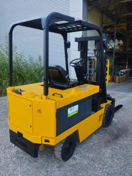 Daewoo Chariot élévateur électrique B30S fenwick - Ηλεκτροκίνητο περονοφόρο: φωτογραφία 2 Daewoo Chariot élévateur électrique B30S fenwick - Ηλεκτροκίνητο περονοφόρο: φωτογραφία 2