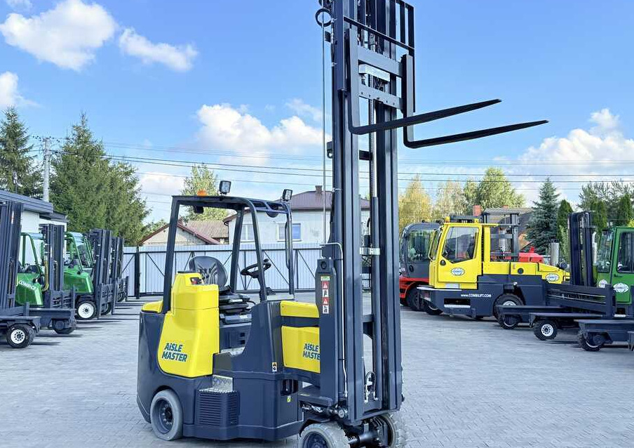 Aisle Master AISLE MASTER 20SHE / ARTICULATED FORKLIFT / TRIPLEX 8500 MM / ELECTRIC / FULL FREE LIFT / SIDE SHIFT / NEW TYRES / ONLY 1176 HOURS / EXCELLENT CONDITION Wide range of multi-directional an - Ηλεκτροκίνητο περονοφόρο: φωτογραφία 1 Aisle Master AISLE MASTER 20SHE / ARTICULATED FORKLIFT / TRIPLEX 8500 MM / ELECTRIC / FULL FREE LIFT / SIDE SHIFT / NEW TYRES / ONLY 1176 HOURS / EXCELLENT CONDITION Wide range of multi-directional an - Ηλεκτροκίνητο περονοφόρο: φωτογραφία 1