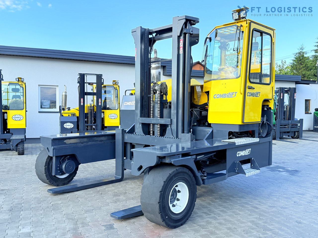 COMBILIFT C14000 / DUPLEX 3600MM / FREE-LIFT / POSITIONER - 4-κίνητα ανυψωτικό στενών δρόμων: φωτογραφία 1 COMBILIFT C14000 / DUPLEX 3600MM / FREE-LIFT / POSITIONER - 4-κίνητα ανυψωτικό στενών δρόμων: φωτογραφία 1