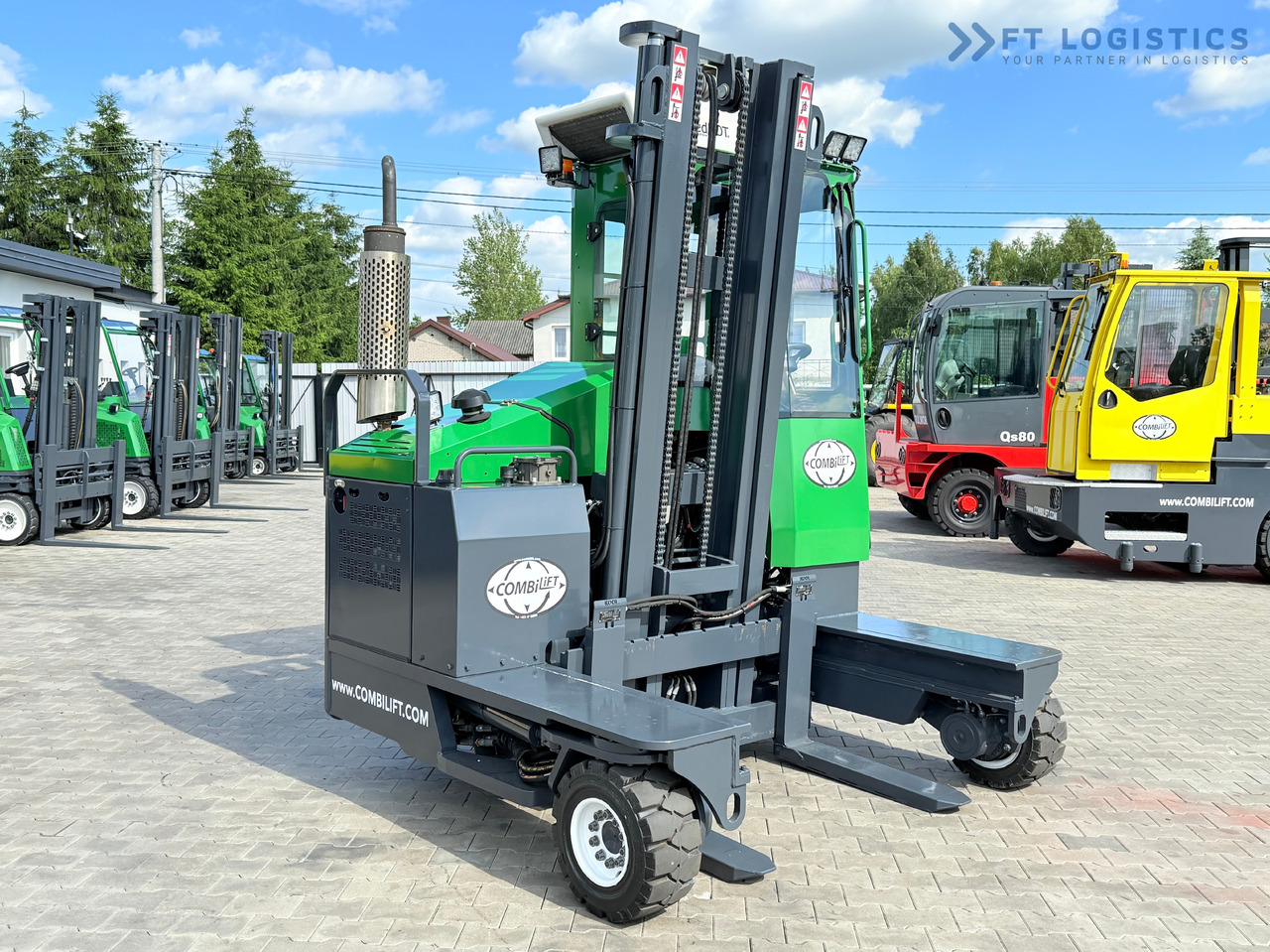 COMBILIFT C3500 / DUPLEX 4100MM / GAS / EXTENDABLE FORKS / CABIN / HEATING + AIR CONDITIONING / LIKE NEW - 4-κίνητα ανυψωτικό στενών δρόμων: φωτογραφία 5 COMBILIFT C3500 / DUPLEX 4100MM / GAS / EXTENDABLE FORKS / CABIN / HEATING + AIR CONDITIONING / LIKE NEW - 4-κίνητα ανυψωτικό στενών δρόμων: φωτογραφία 5