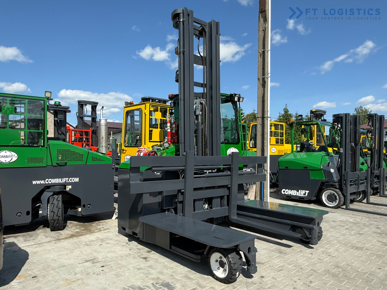 COMBILIFT C5000E / ELECTRIC / TRIPLEX 8300MM / FULL FREE LIFT / WIDE POSITIONER / FORK SIDESHIFT / BATTERY LIKE NEW - 4-κίνητα ανυψωτικό στενών δρόμων: φωτογραφία 4 COMBILIFT C5000E / ELECTRIC / TRIPLEX 8300MM / FULL FREE LIFT / WIDE POSITIONER / FORK SIDESHIFT / BATTERY LIKE NEW - 4-κίνητα ανυψωτικό στενών δρόμων: φωτογραφία 4